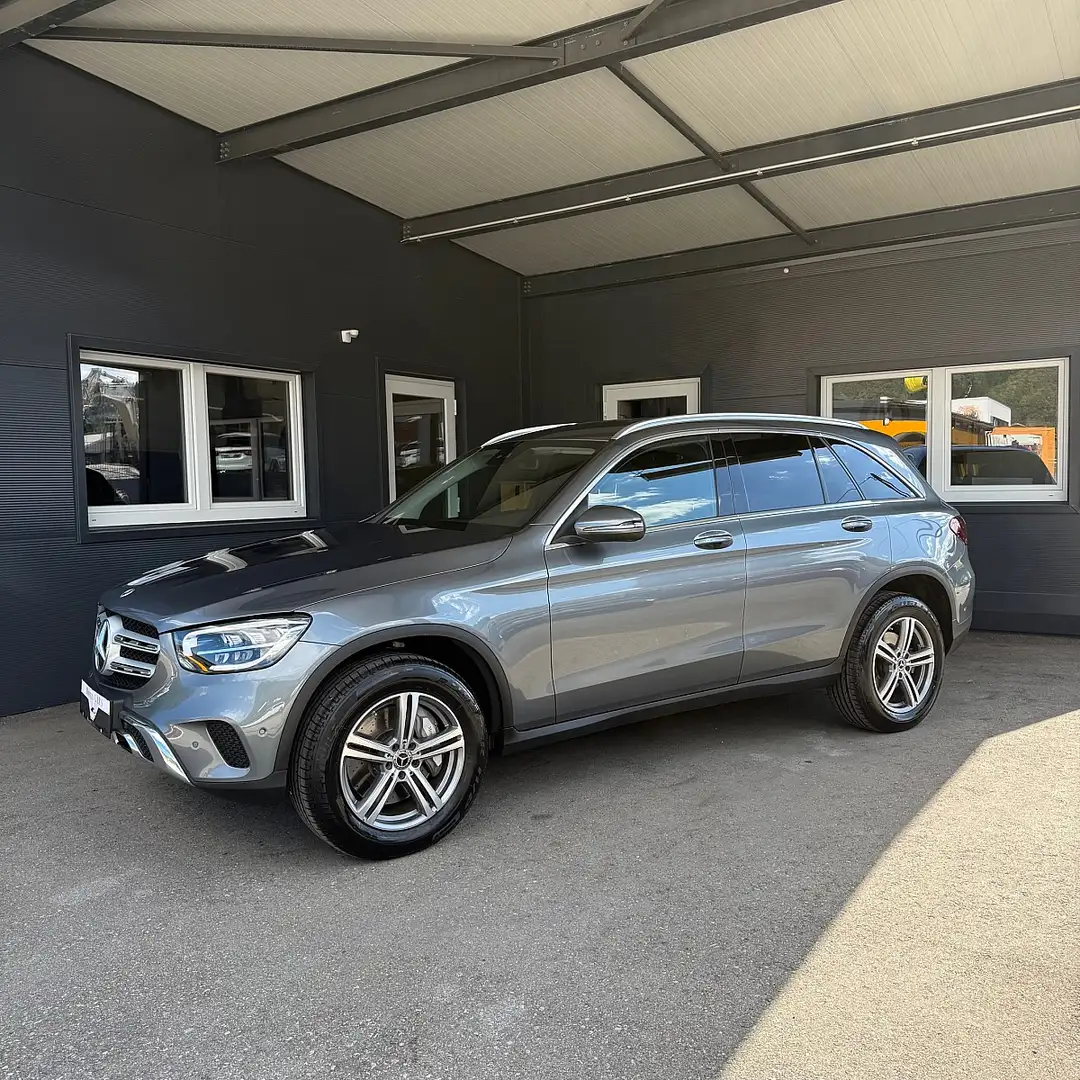 Mercedes-Benz GLC 300 de PHEV 4Matic Grau - 2