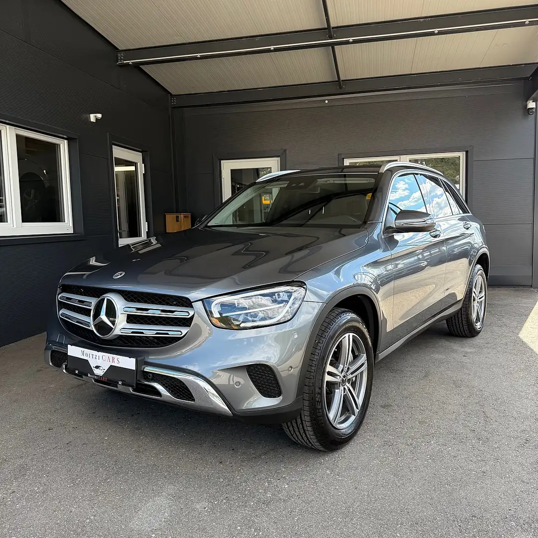 Mercedes-Benz GLC 300 de PHEV 4Matic Grau - 1