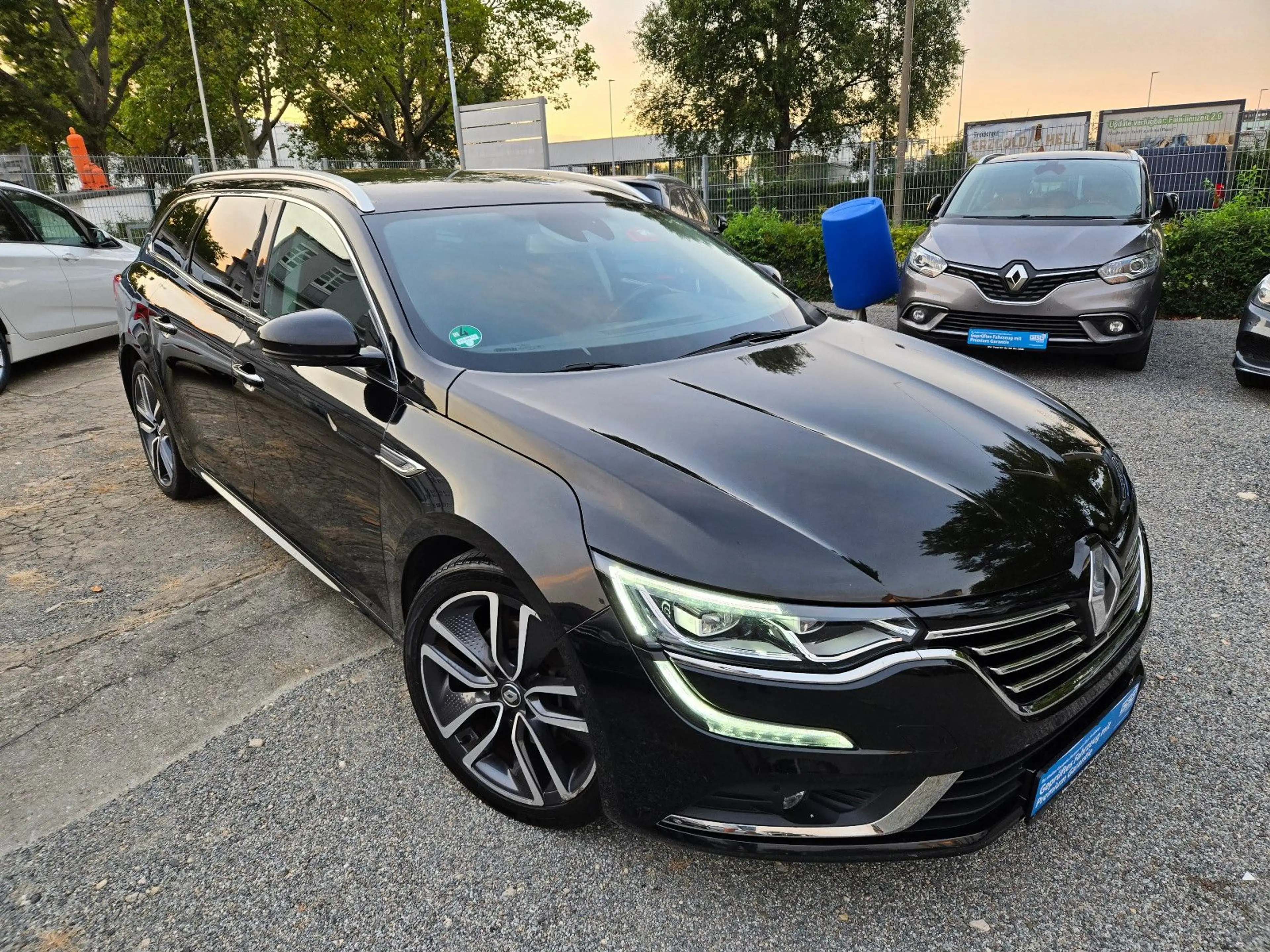 Renault Talisman Grandtour Intens / 4 Control — photo 9