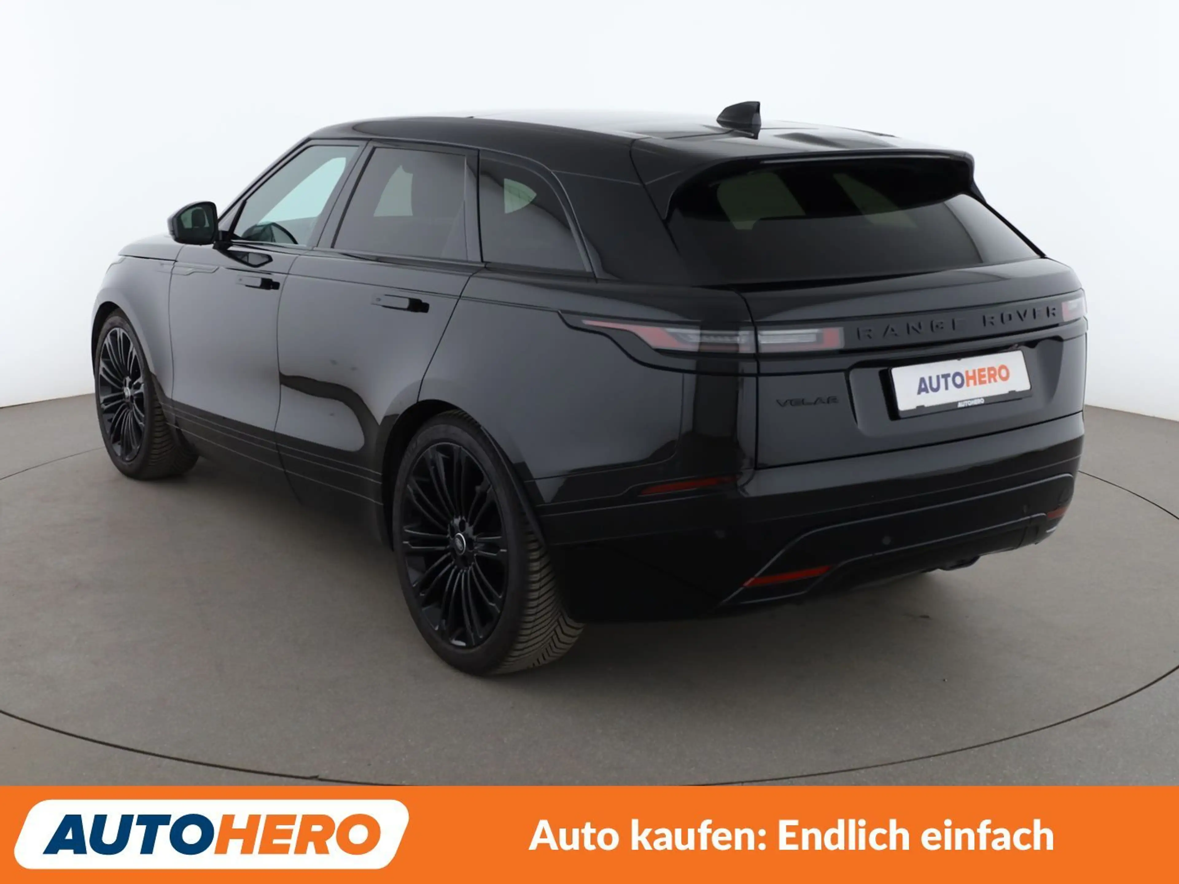 Land Rover Range Rover Velar P400 Mild-Hybrid HSE Dynamic — photo 4