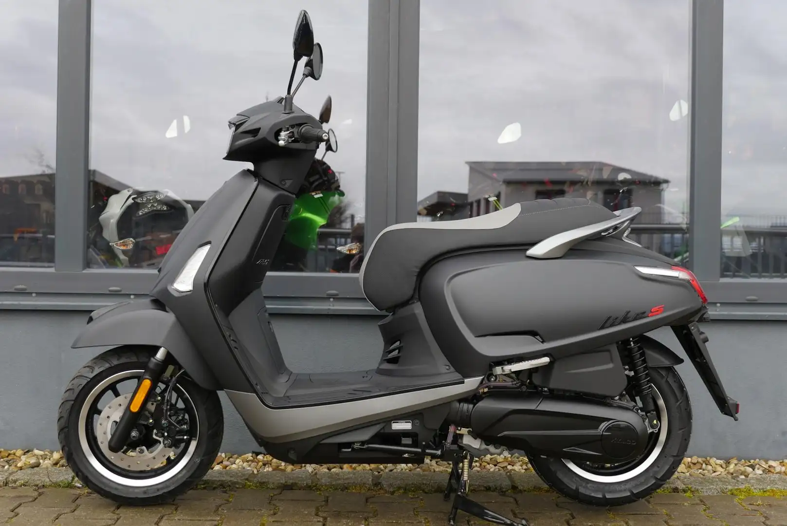 Kymco Like 50 Like II S 50 / 125 - dt. Modell - Schwarz Matt - 2