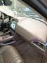 Jaguar F-Pace 2.0 D 180 CV AWD aut. Portfolio Gris - thumbnail 17