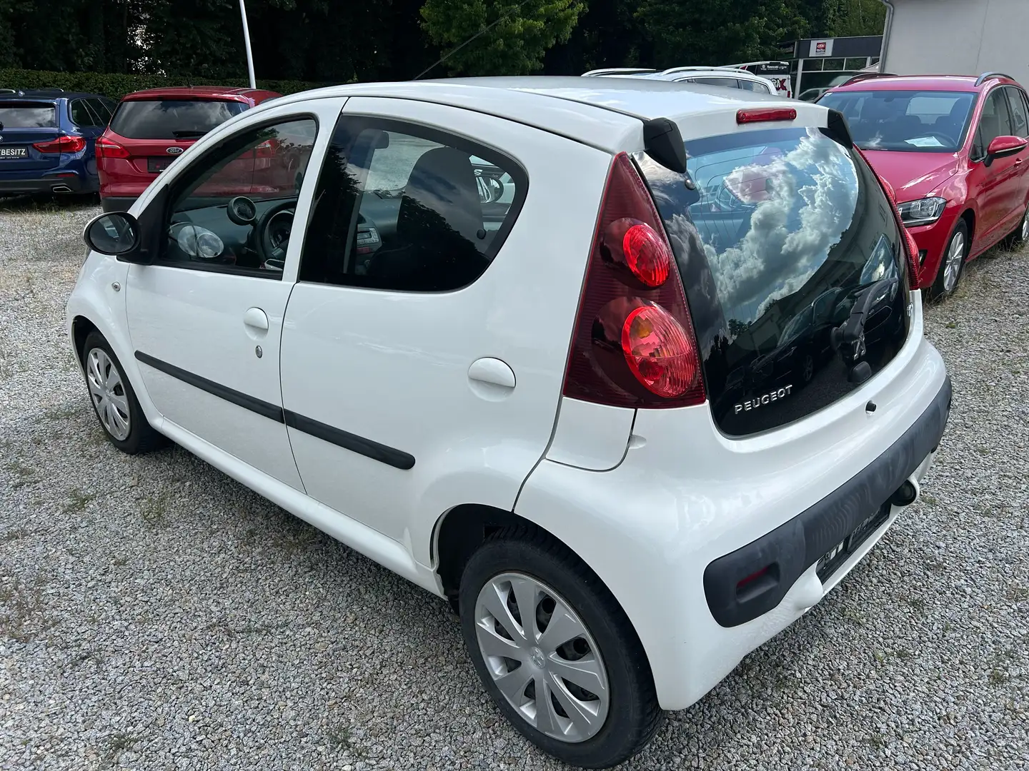 Peugeot 107 Lion Edition 1,0/WENIG KM/TOP ZUSTAND Weiß - 2