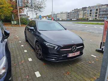 Mercedes-Benz A 250 e Sedan AMG Line + PANO DAK + MULTIBEAM LED + CARP
