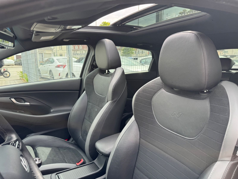 Hyundai i30 Fastback N Line — photo 14