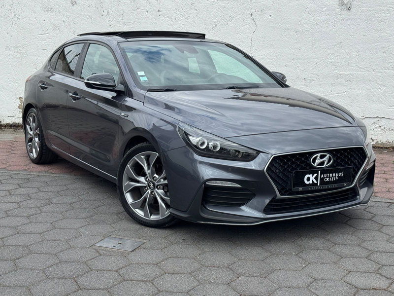 Hyundai i30 Fastback N Line — photo 8