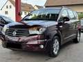 SsangYong Rodius 2.2 Diesel 2WD M/T Rood - thumbnail 6