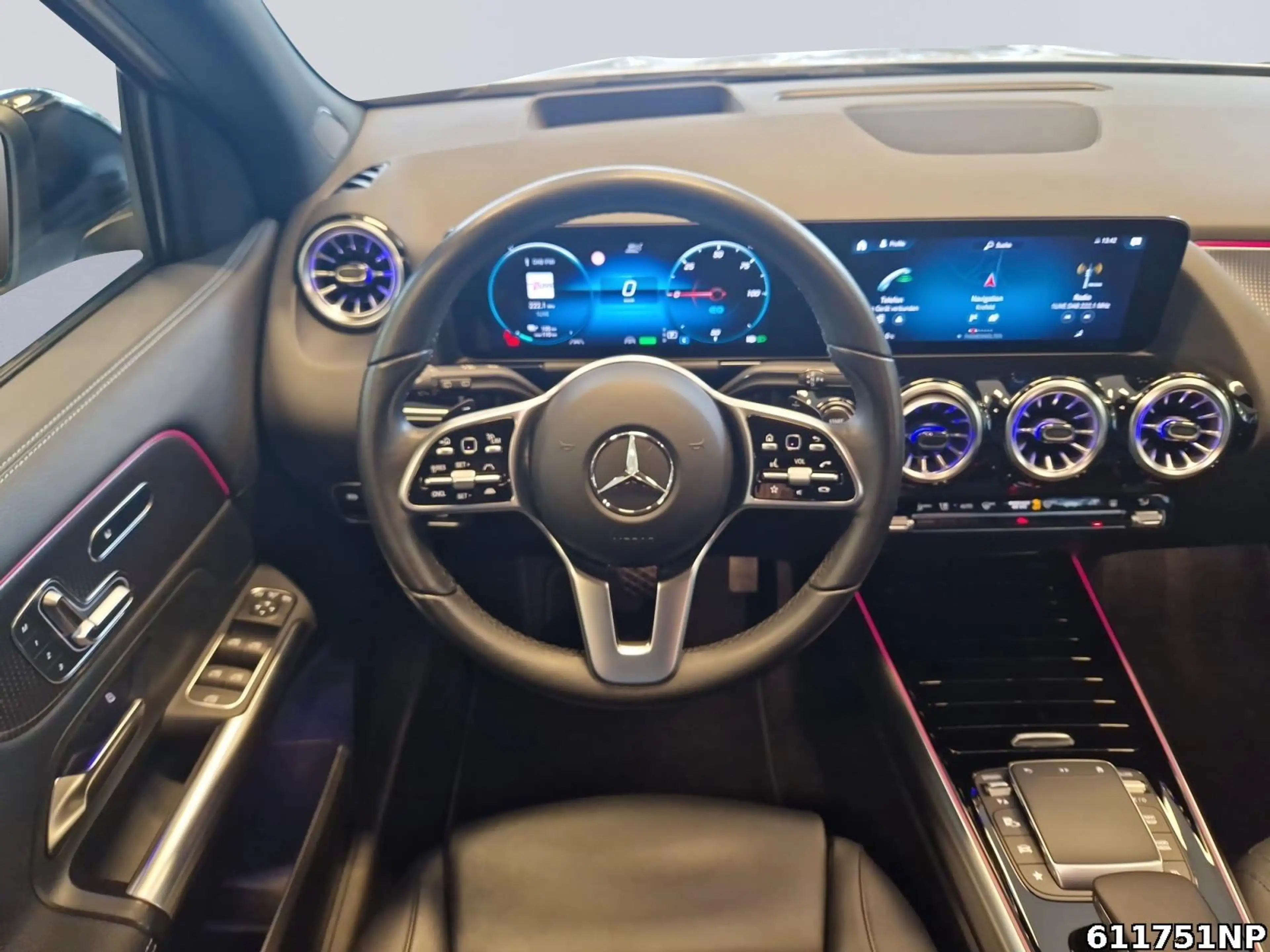 Mercedes-Benz EQA 350 4matic Progressive HUD 360° Memory Distr — photo 9