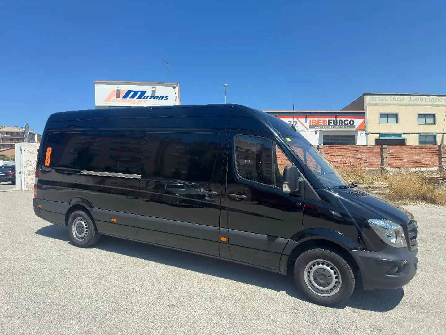 Mercedes-Benz Sprinter 316 CDI AUT LARGO 4325 Negro - 1