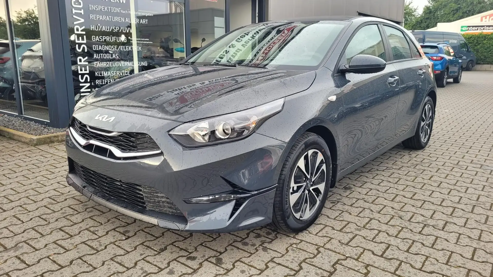 Kia Ceed / cee'd Ceed 1.5 T-GDI AT Kamera*Sitzheizung*APP*Navi Grau - 1