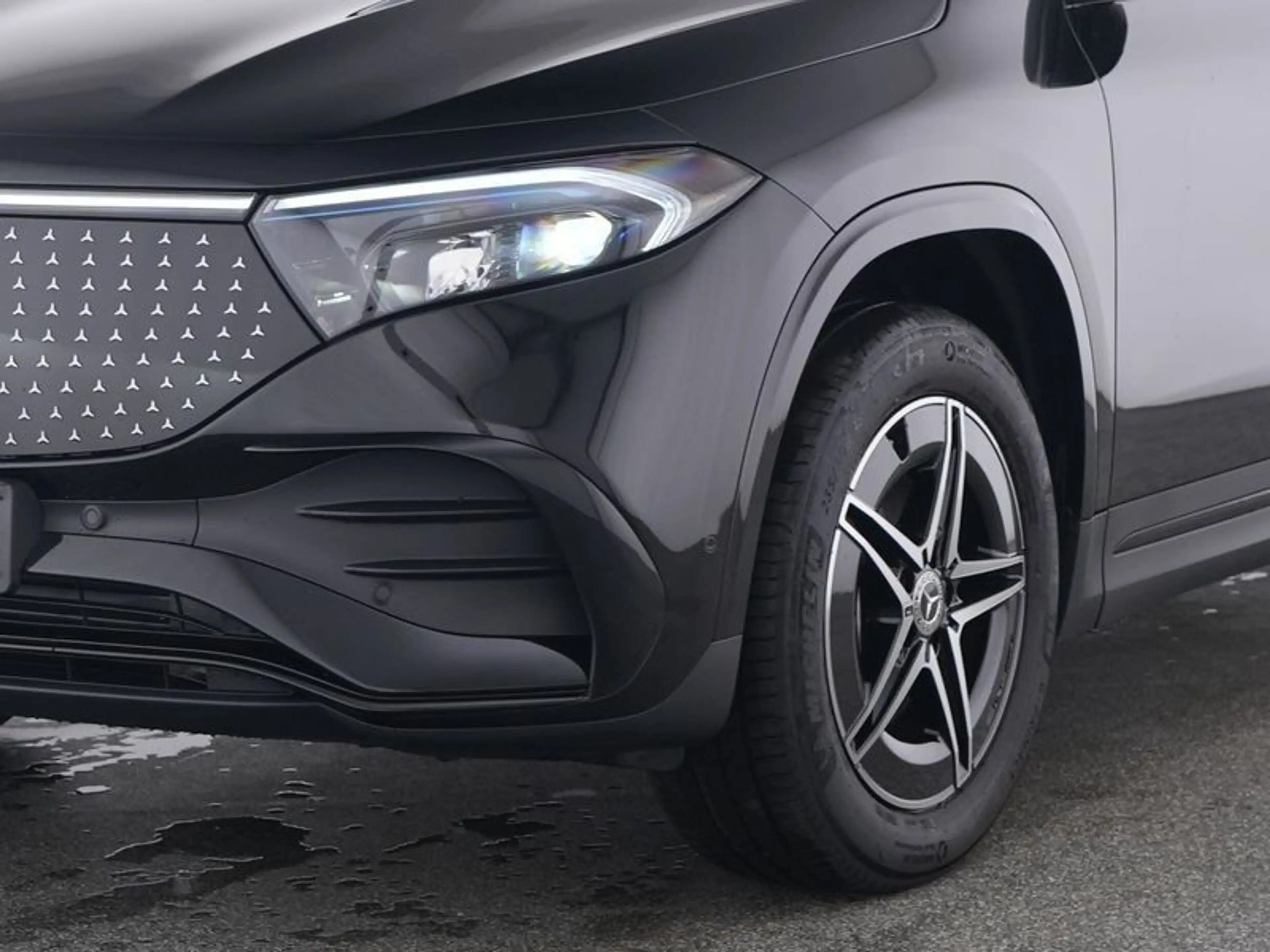 Mercedes-Benz EQA 300 4M AMG-ADVANCED+ NIGHT FAHRASSISTENZ VZA — photo 3