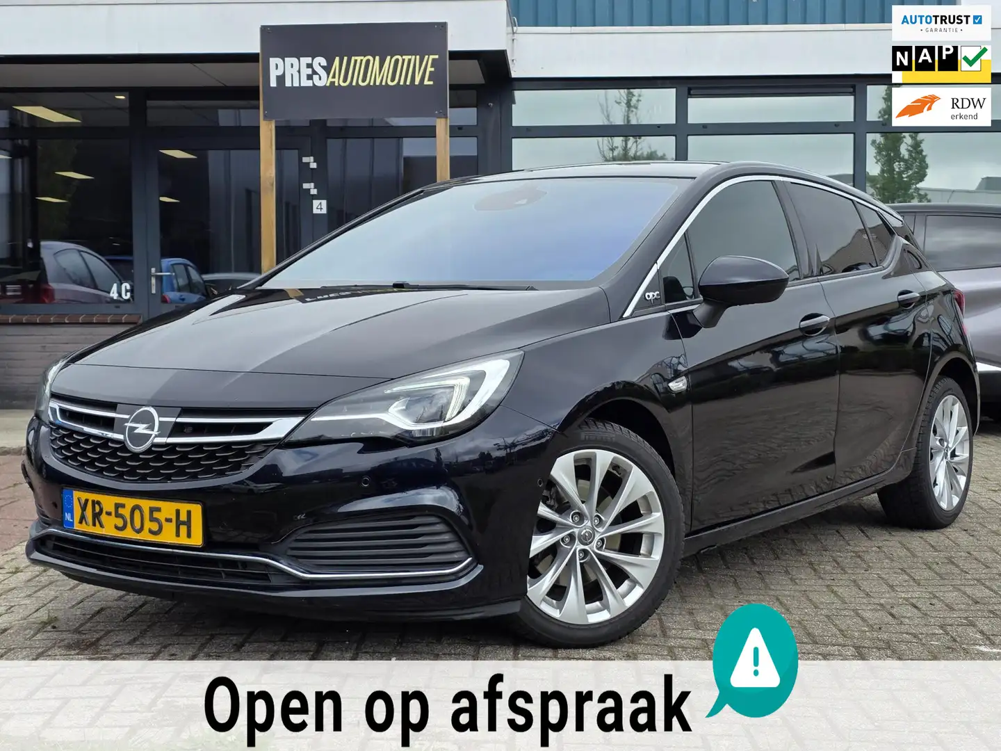 Opel Astra 1.6 Turbo Business Executive OPC | 200 PK Blauw - 1