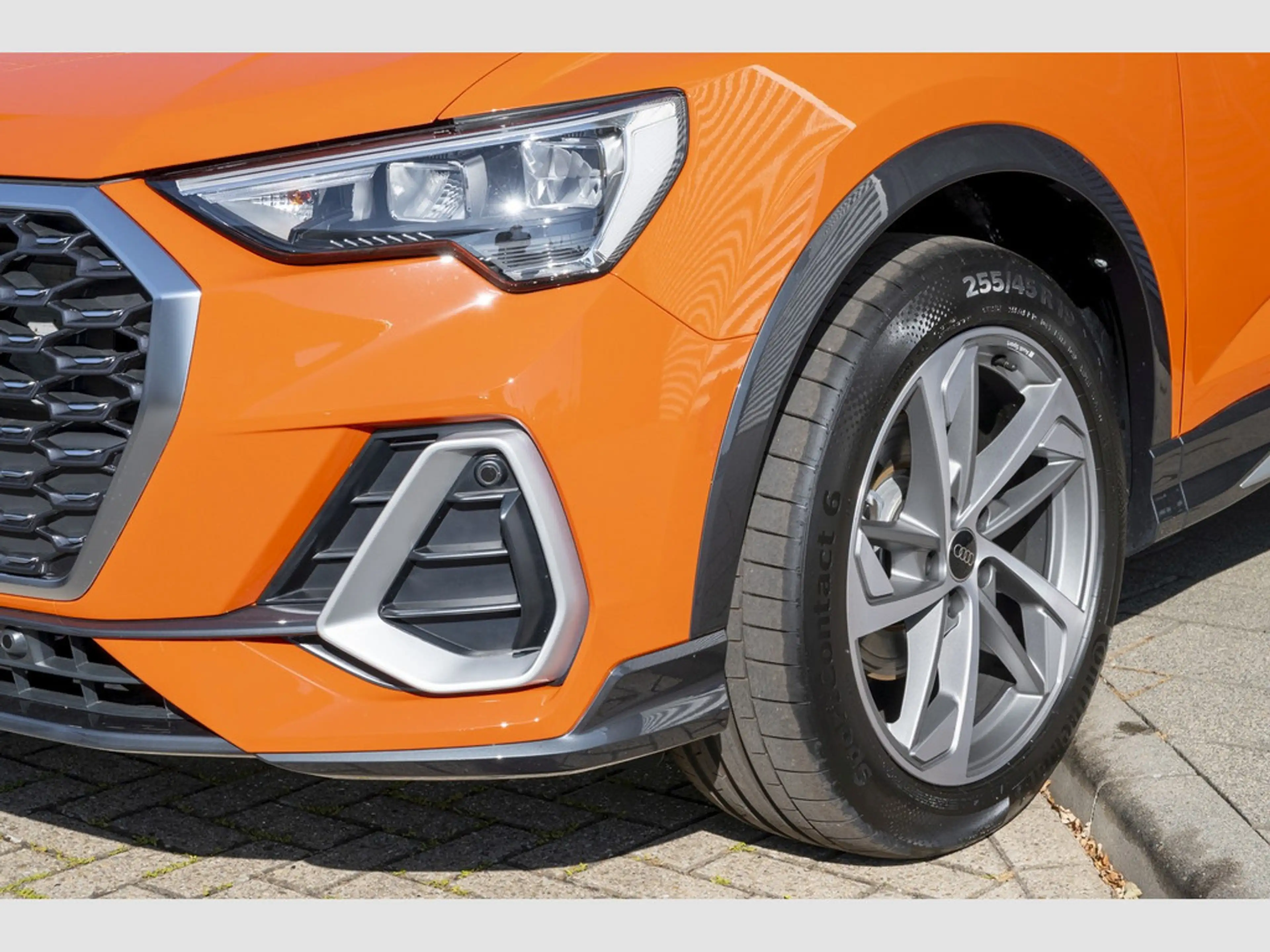 Audi Q3 Sportback 35 TFSI S line 'AHK|Navi+|PDC+ 35 TFSI S line — photo 5