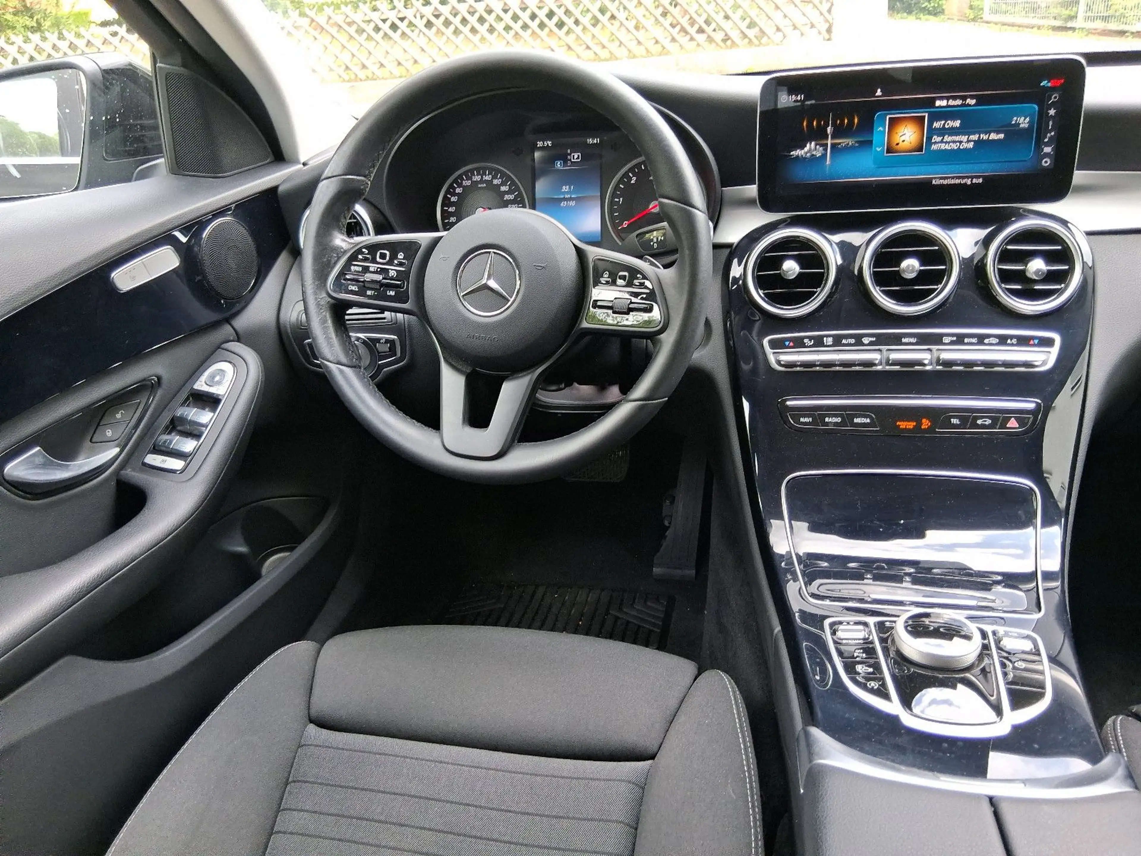 Mercedes-Benz C 220 d T Modell mit AVANTGARDE Motorhaube — photo 8