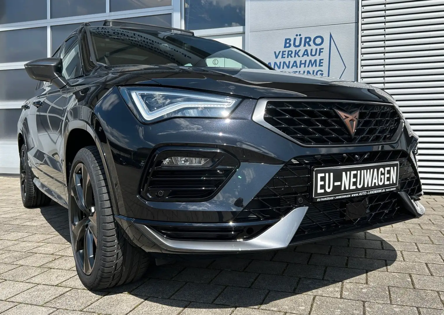 CUPRA Ateca 1.5 TSI DSG BEATS PANO AHK LEDER 19" 5JGAR Schwarz - 1