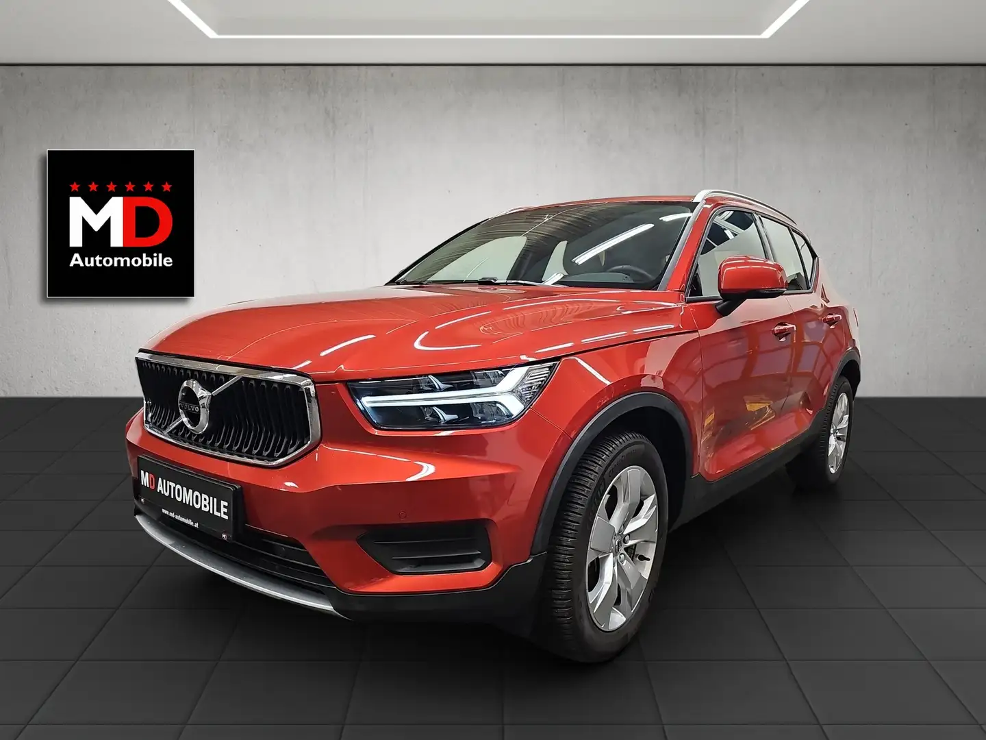 Volvo XC40 ERSTBESITZ - NEUWERTIG Orange - 2
