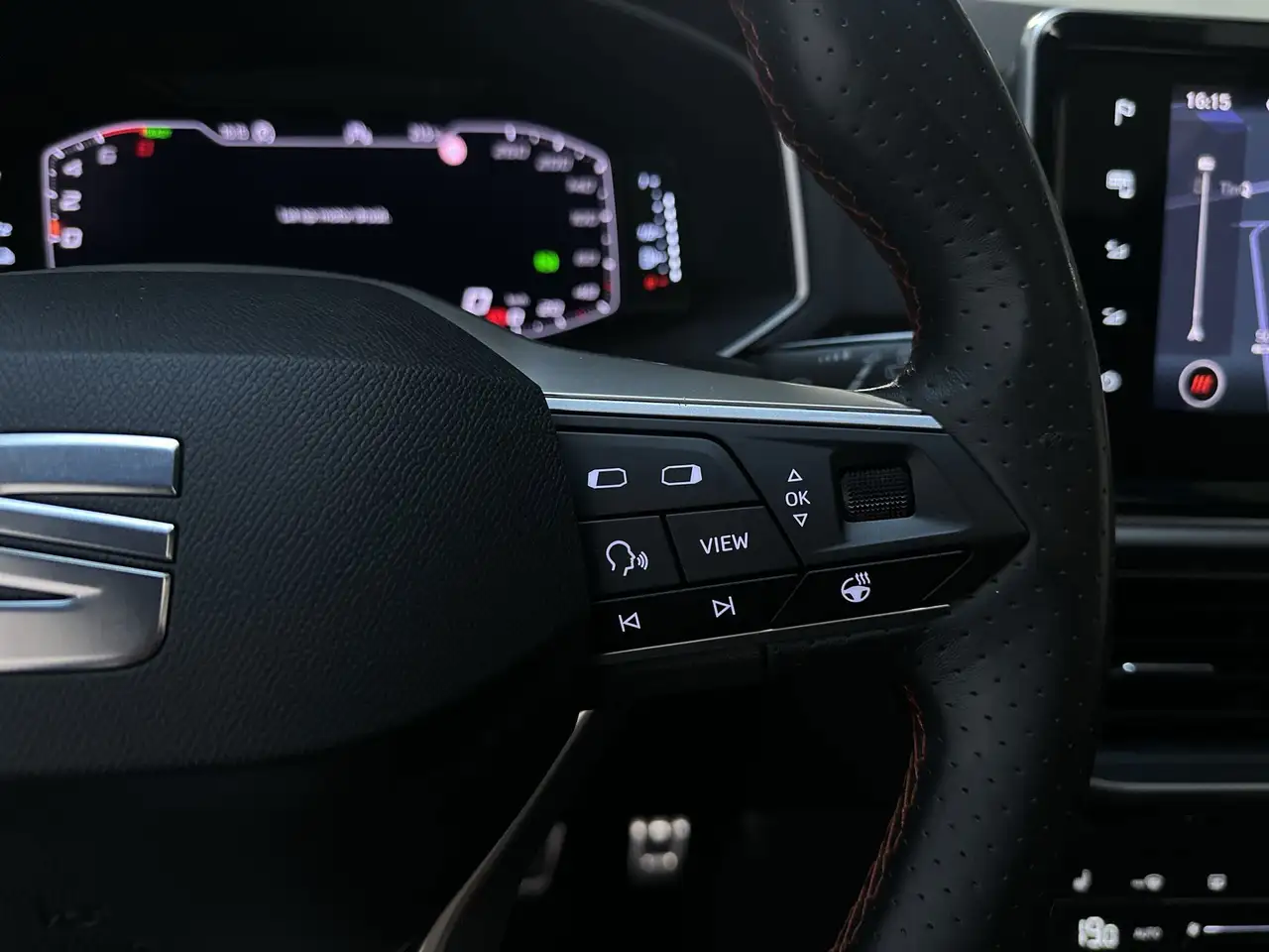 SEAT Tarraco 1.4 TSI e-Hybrid PHEV FR Business Intense Panorama, миниатюра 23