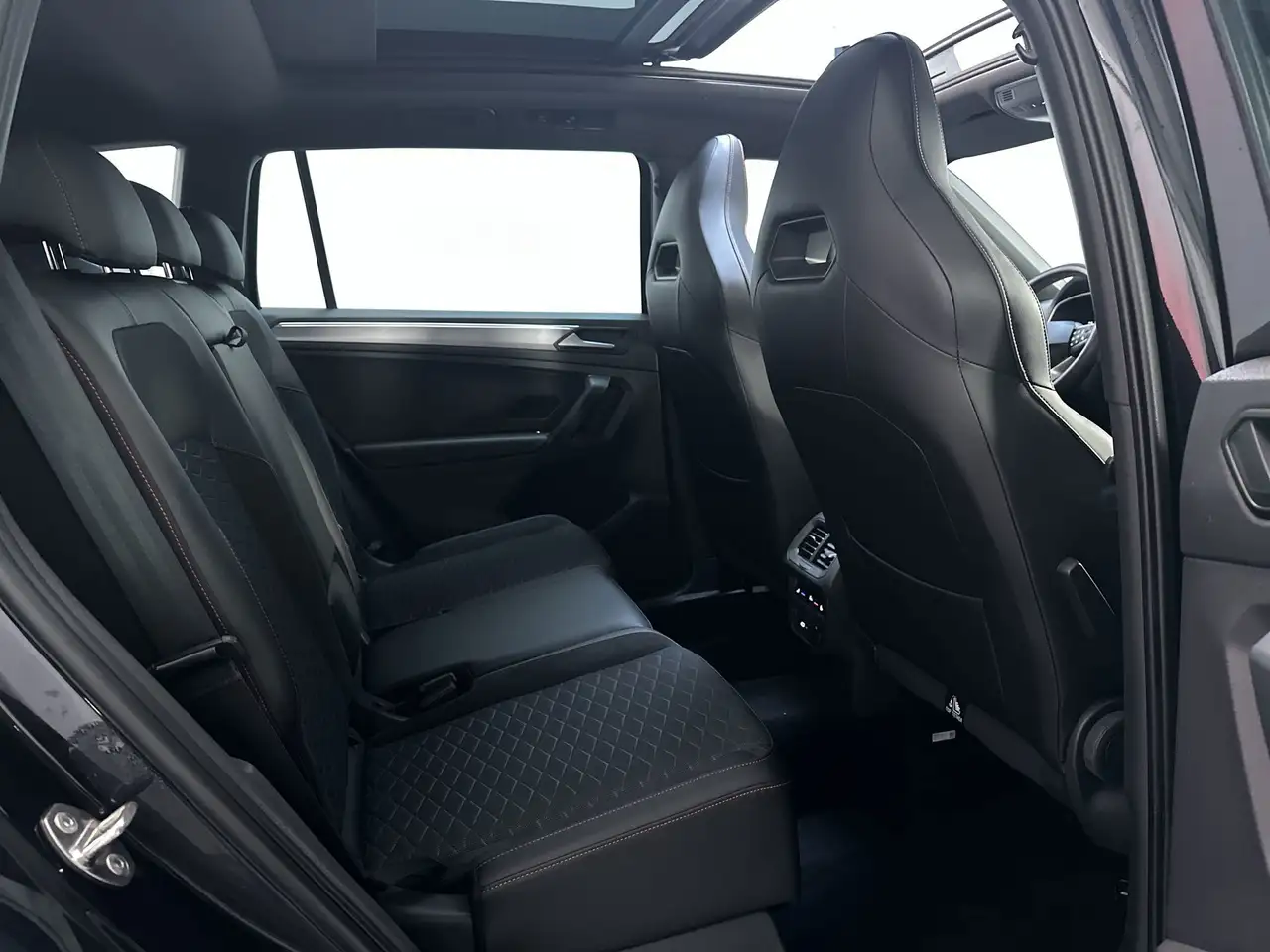 SEAT Tarraco 1.4 TSI e-Hybrid PHEV FR Business Intense Panorama, миниатюра 15