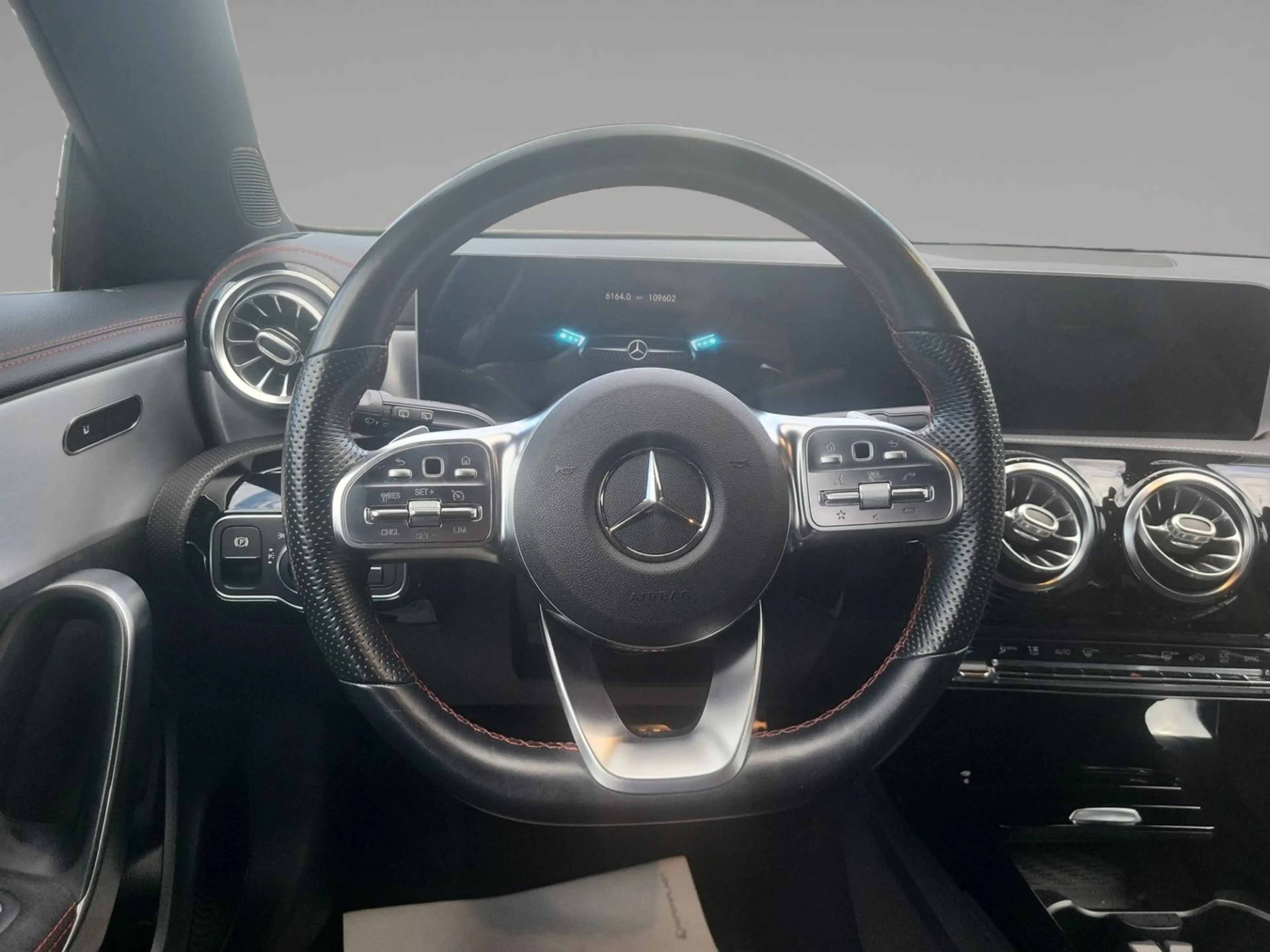 Mercedes-Benz CLA 220 Shooting Brake CLA 220 d 4Matic — photo 12