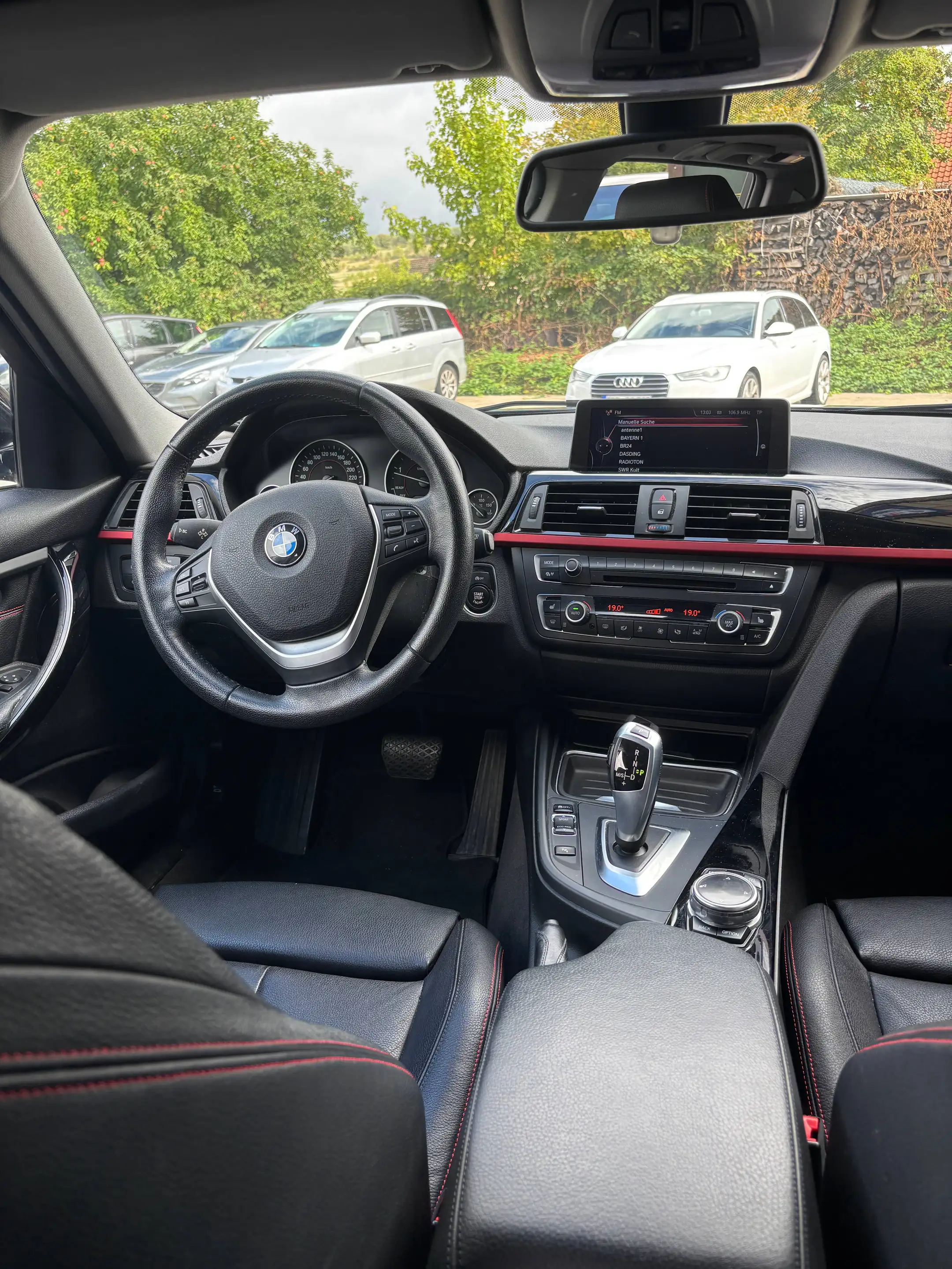 BMW 320 320 d — photo 3