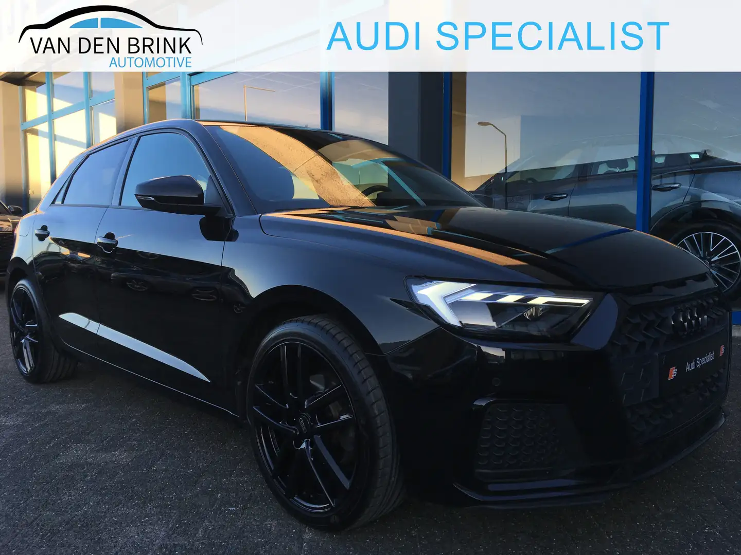 Audi A1 Sportback 30 TFSI Black Ed. Keyless Sfeer Camera C Zwart - 1