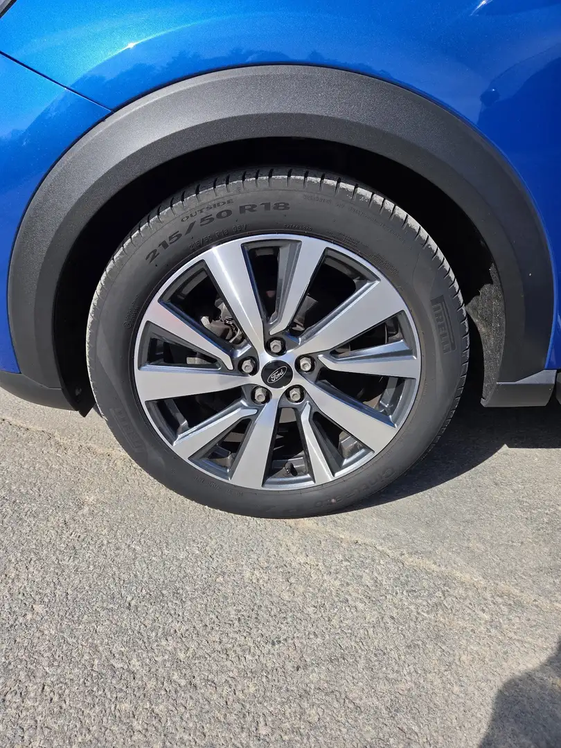 Ford Puma Titanium X Blau - 2