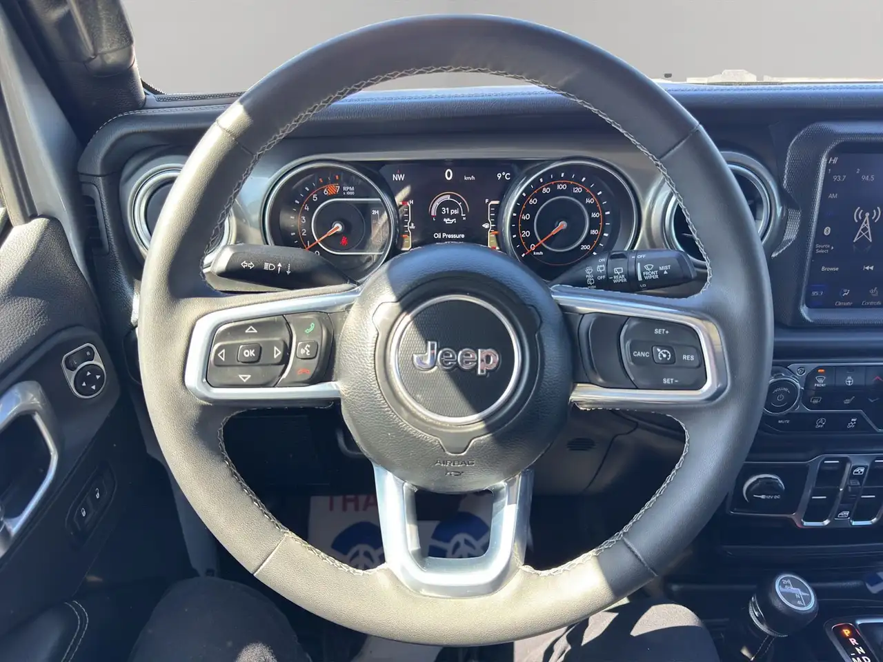 Jeep Wrangler снимка Jeep Wrangler