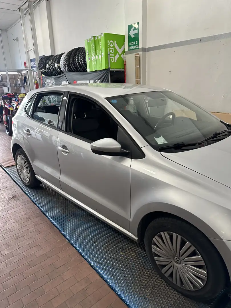 Volkswagen Polo Grigio - 2