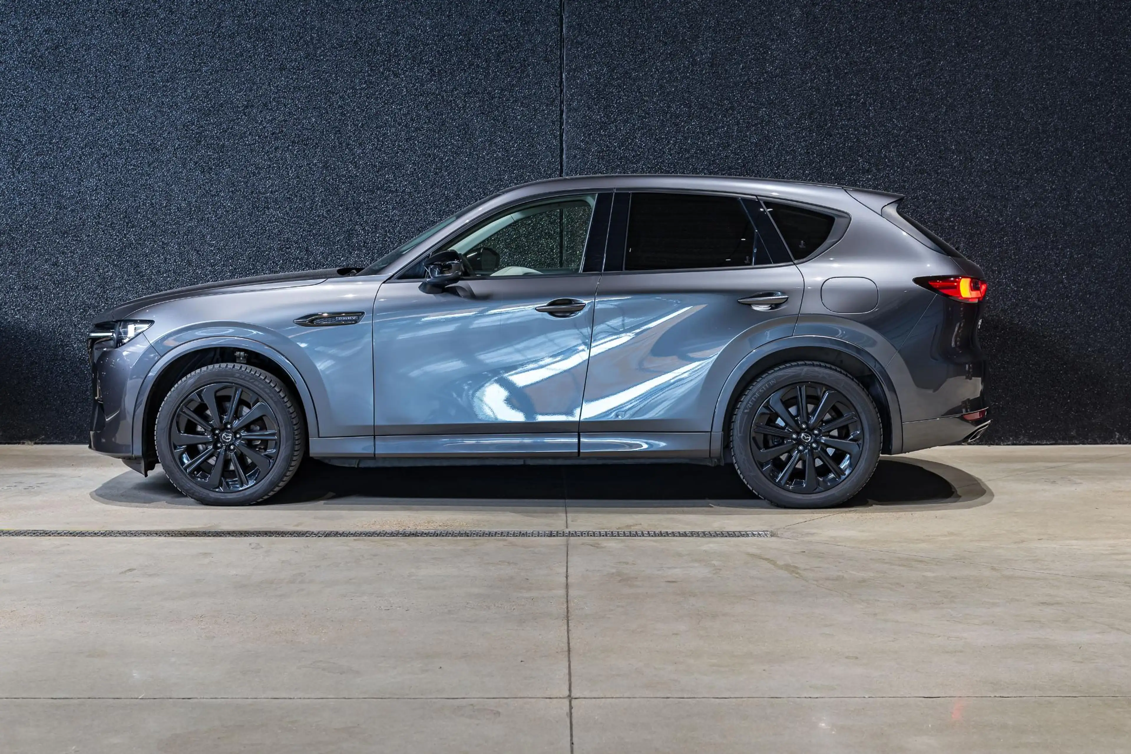Mazda CX-60 2.5 PHEV Homura — photo 4