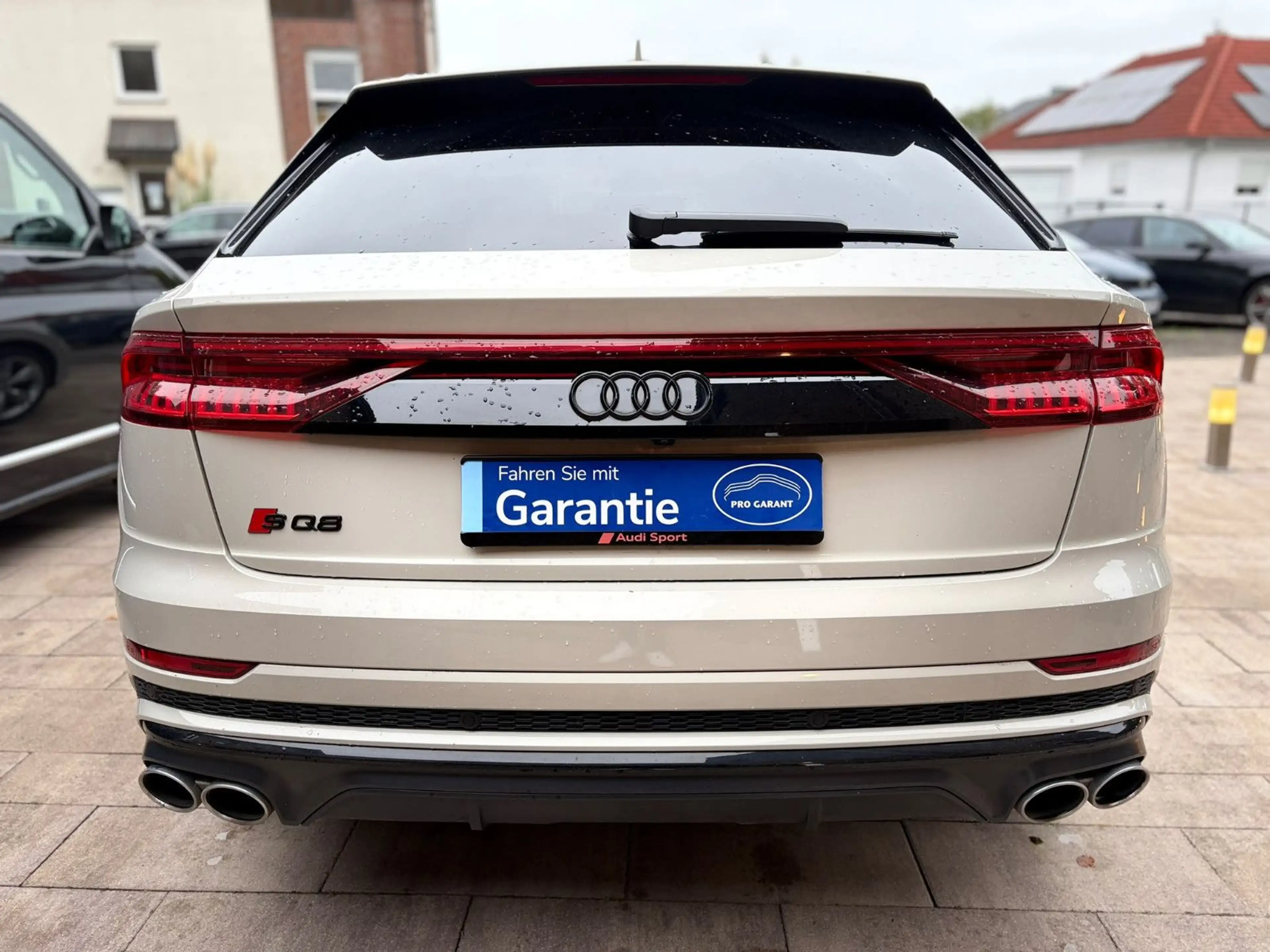 Audi SQ8 4.0 TFSI quattro — photo 7