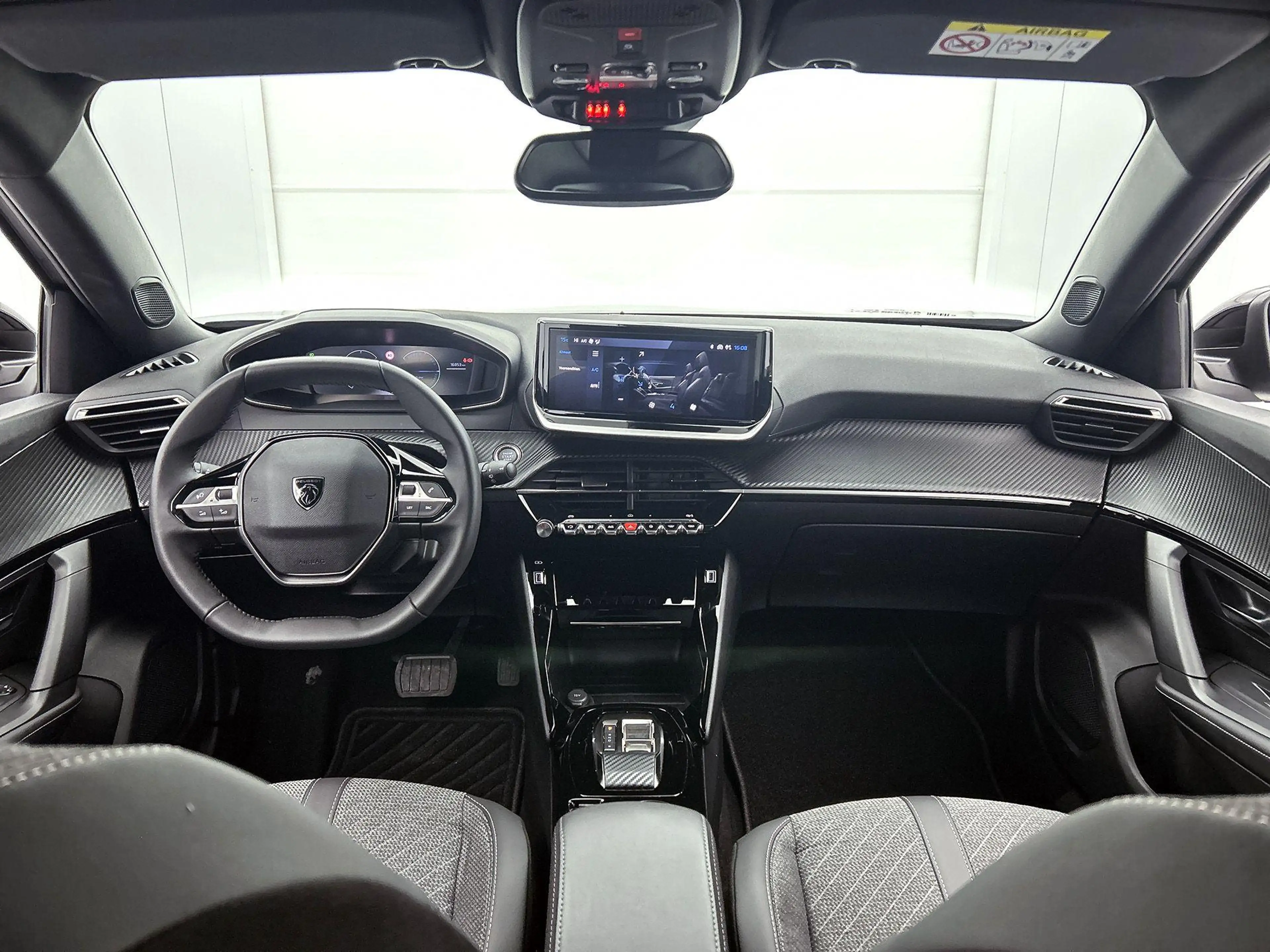 Peugeot e-2008 EV 156pk Allure Avantage 54 kWh Automaat | Navigat — photo 11