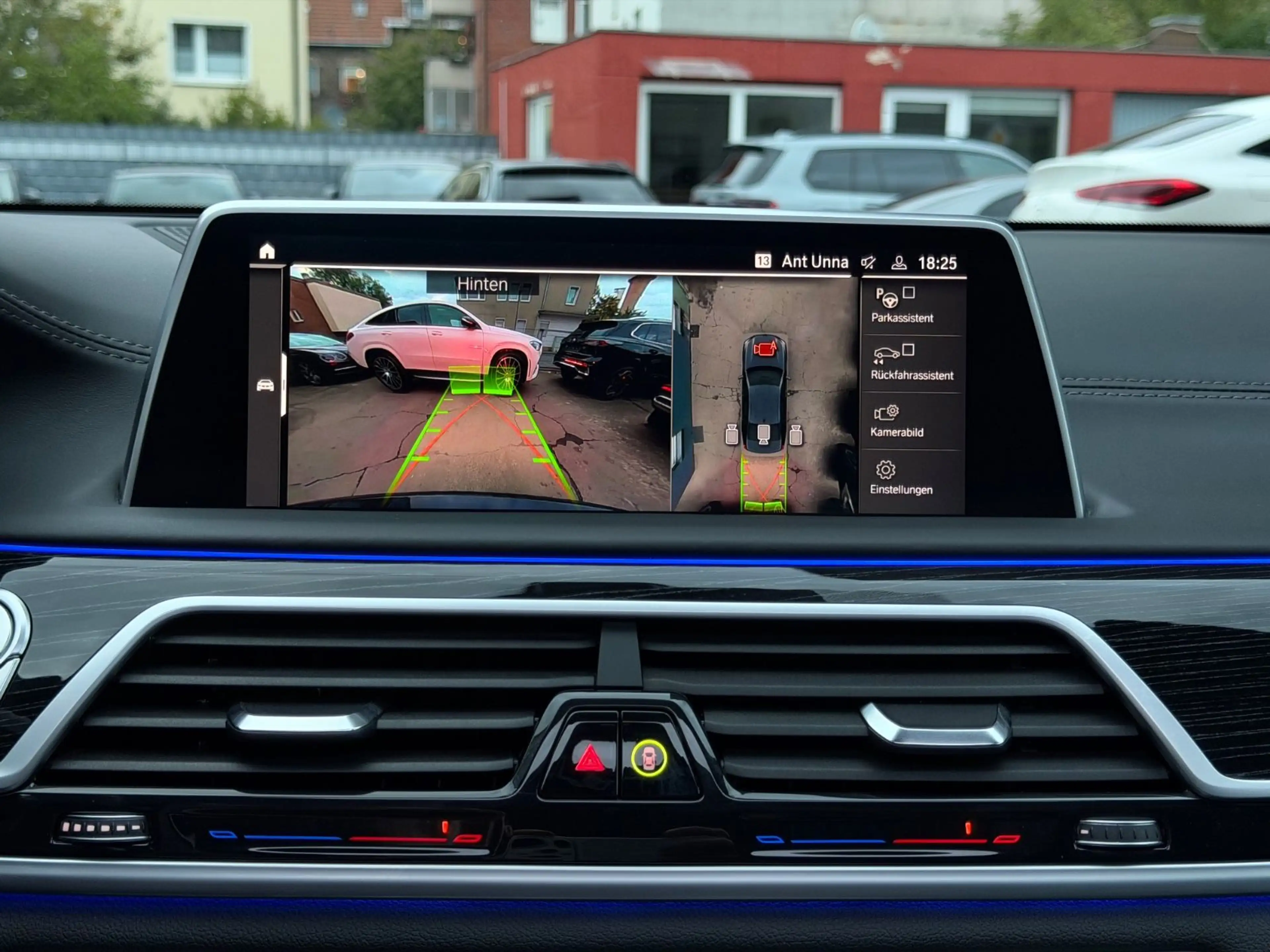 BMW 750 i xDrive M-SPORTPAKET/MASSAGE/HUD/GLASDACH/ — photo 22