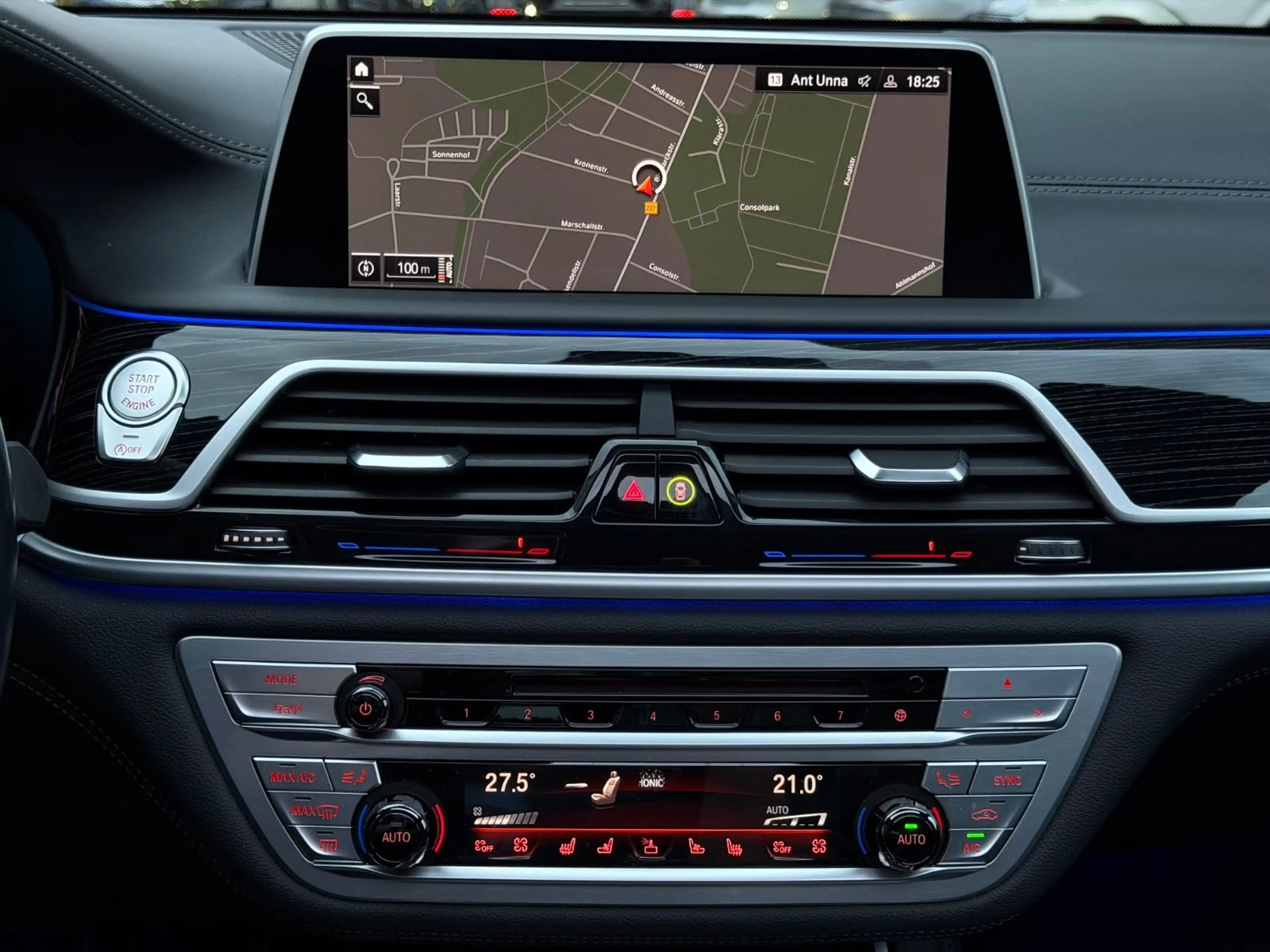 BMW 750 i xDrive M-SPORTPAKET/MASSAGE/HUD/GLASDACH/ — photo 21