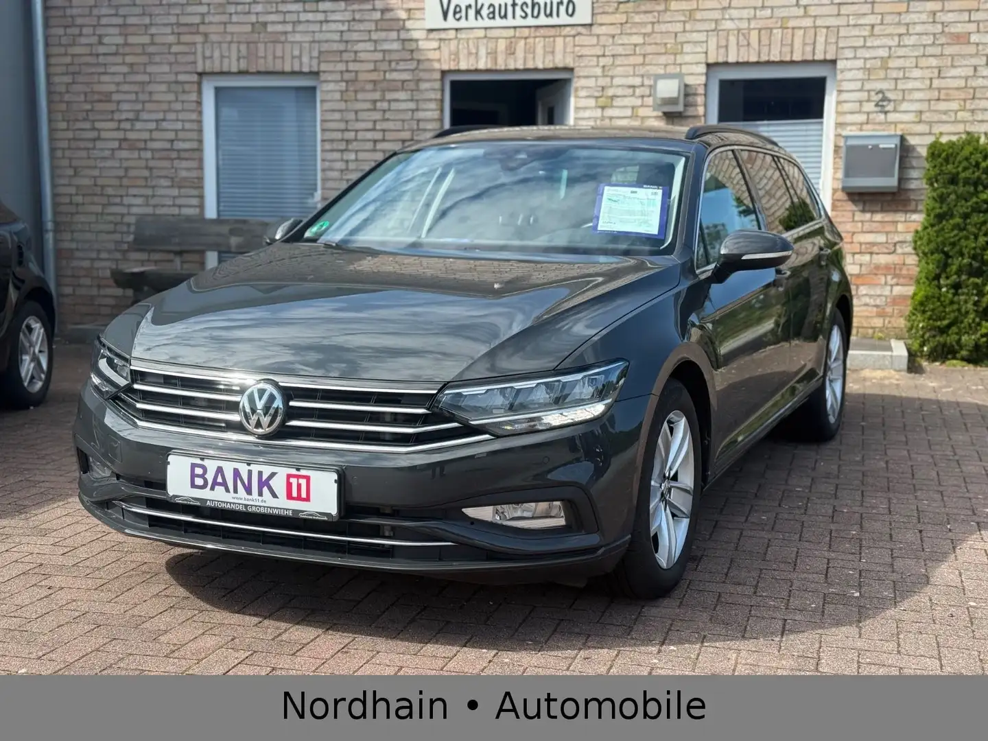 Volkswagen Passat Variant Passat Business 4Motion*ACC*LED*SHZ*STHZ*NAVi* Gris - 2