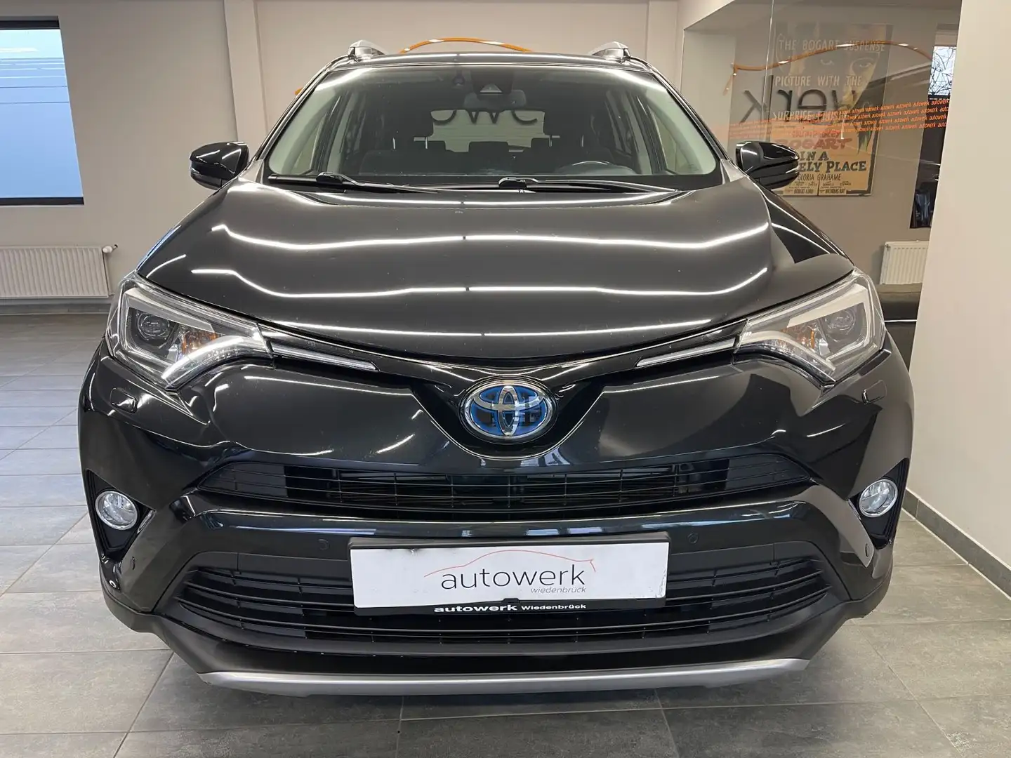 Toyota RAV 4 4 Hybrid Edition 2.5 VVT-i Hybrid*AUT./Navi* Schwarz - 2