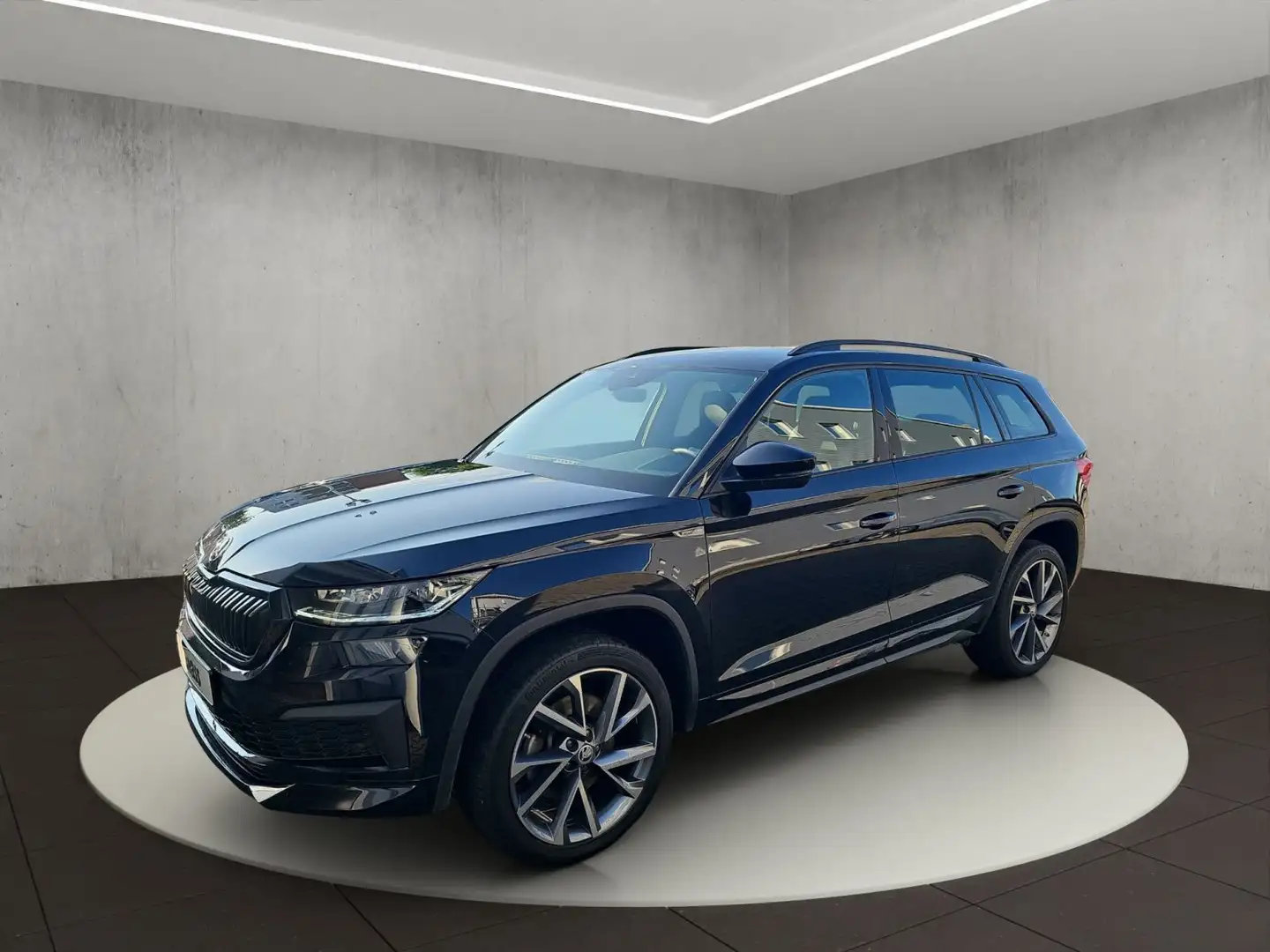 Skoda Kodiaq Sportline 2.0 TDI DSG 147KW Black - 1