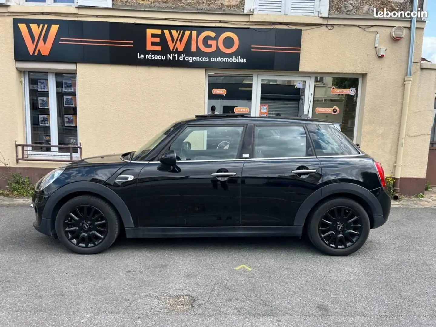 MINI One 1.2 100 EDITION SHOREDITCH BVA FAIBLE KILOMETRAGE  Zwart - 2