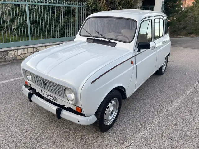 Renault R 4 TL 950