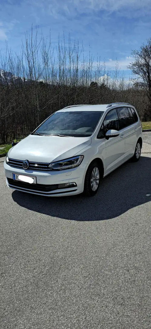 Volkswagen Touran Comfortline 1,6 SCR TDI DSG Kombi / Family Van Weiß - 1