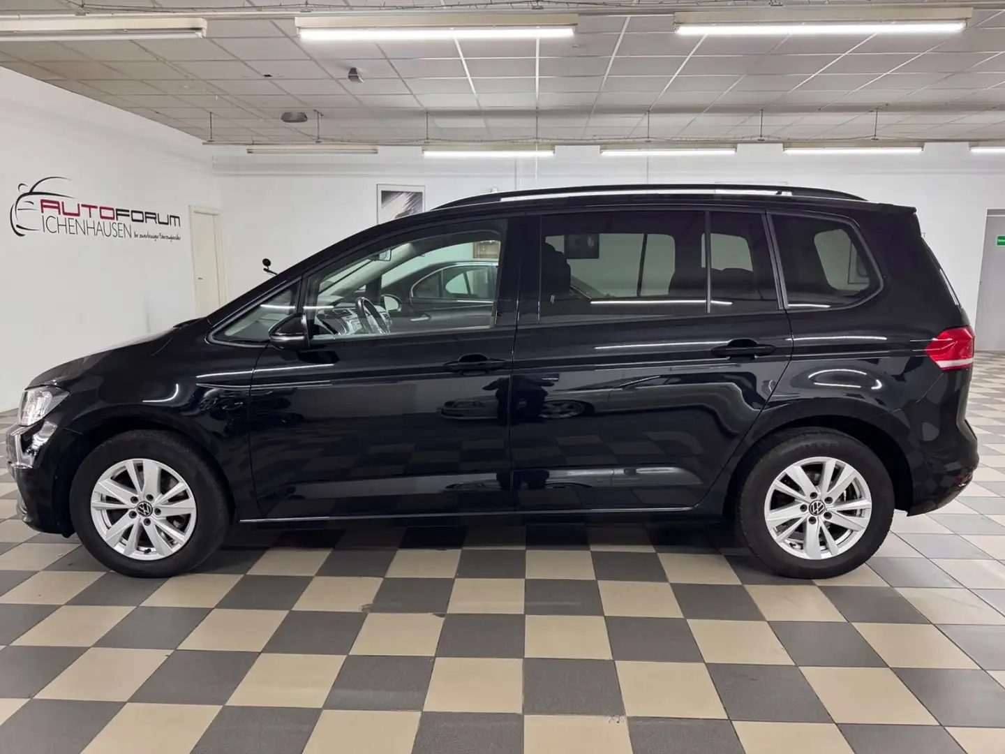 Volkswagen Touran Comfortline  2.0 TDI SCR DSG*7Sitzer* Noir - 2