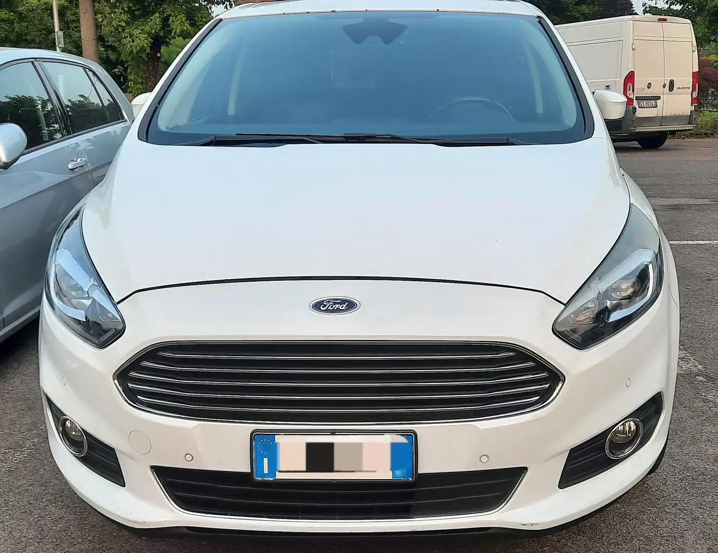 Ford S-Max S-Max II 2.0 tdci Vignale  Powershift 7 posti Bianco - 2
