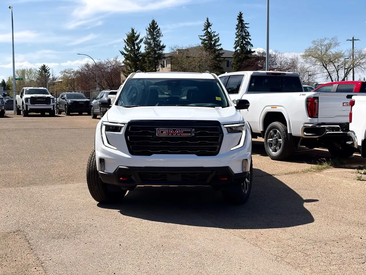 GMC Acadia снимка GMC Acadia