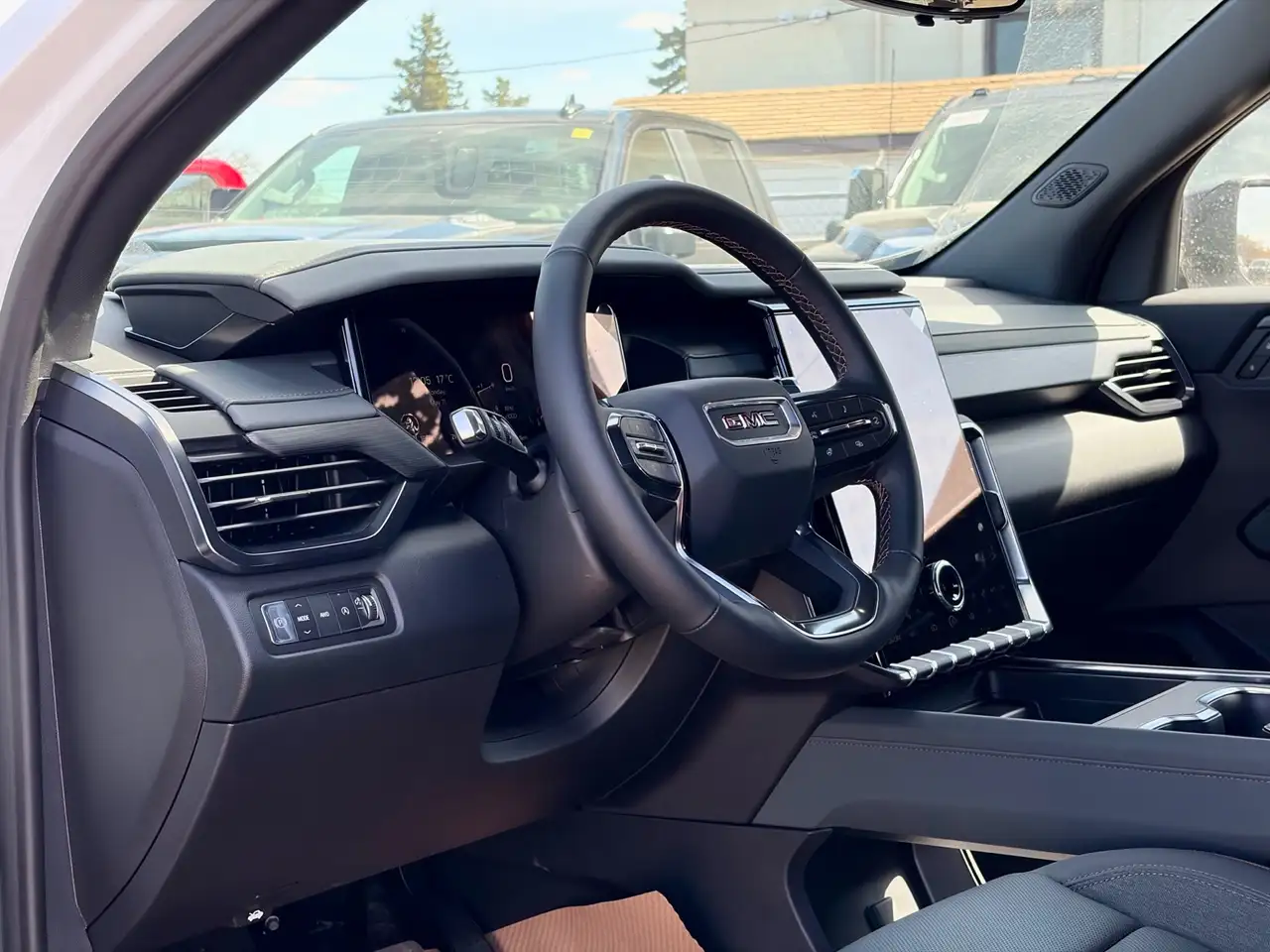 GMC Acadia снимка GMC Acadia