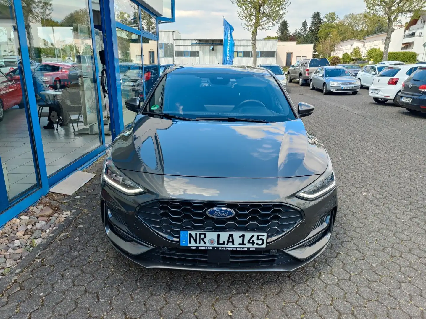 Ford Focus Lim. ST-Line X Gris - 2