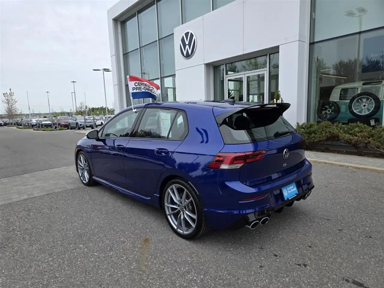 Volkswagen Golf R снимка Volkswagen Golf R
