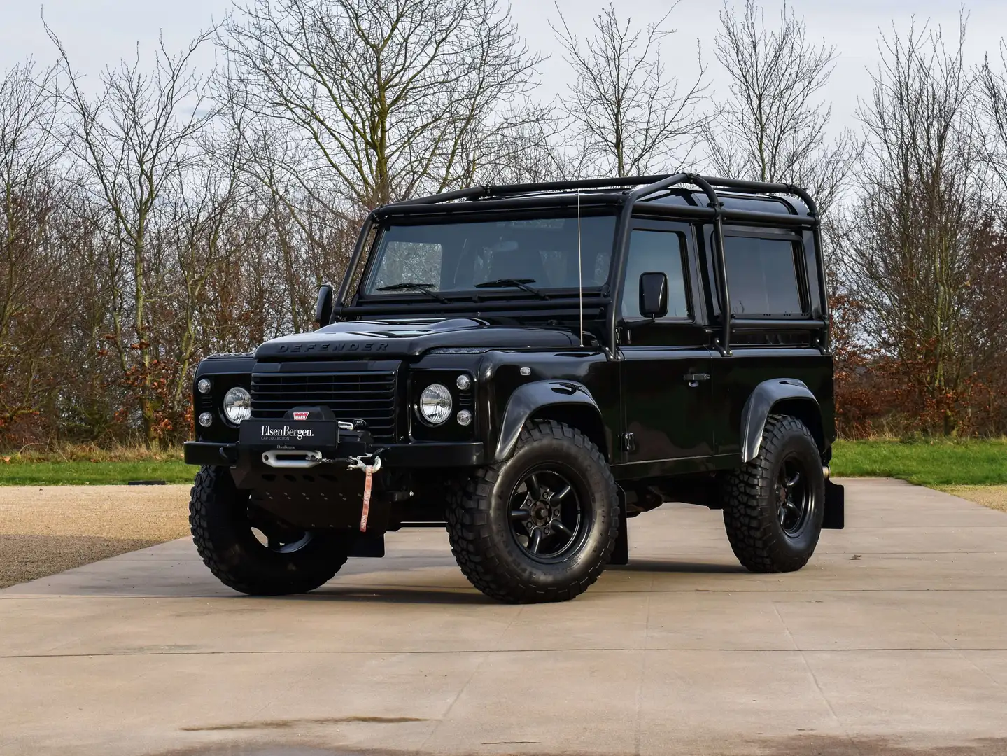 Land Rover Defender 90 2.2 TD4 / 1st Owner / BTW / Lichte Vracht Noir - 1