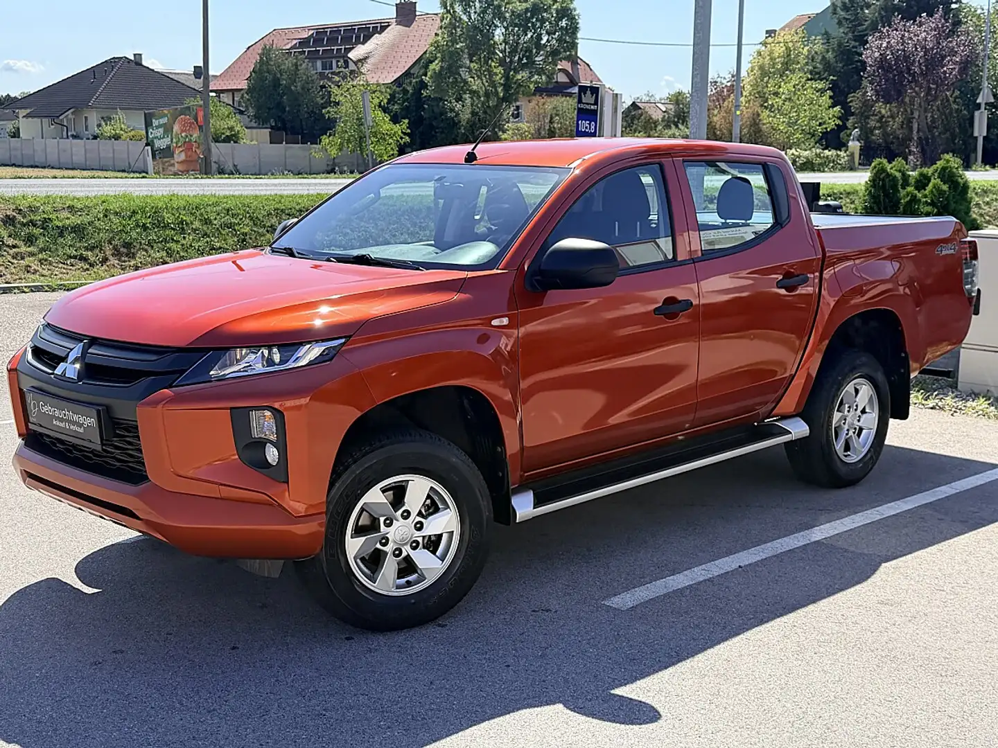 Mitsubishi L200 L 200 2,2 DI-D HP 4WD Doppelkabine Work Edition... Orange - 1