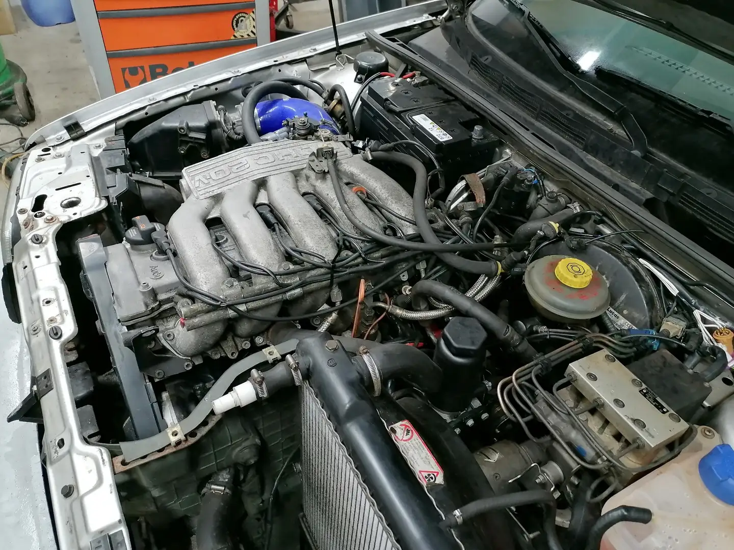 Audi 80 quattro 2,3 E Silber - 2