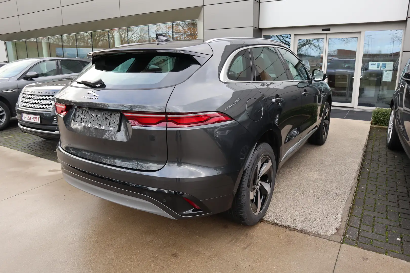 Jaguar F-Pace R-DYNAMIC S Daginschrijving Gris - 2