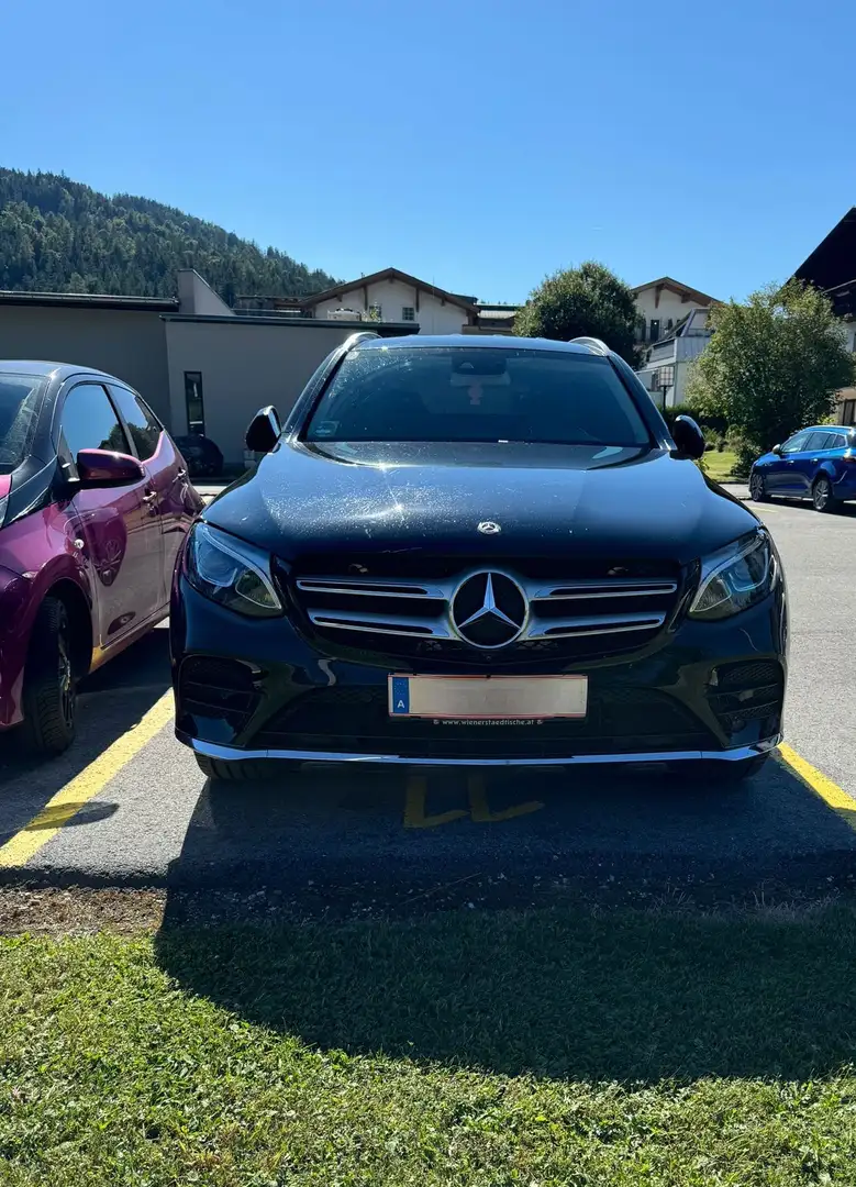 Mercedes-Benz GLC 220 AMG-Line Schwarz - 2